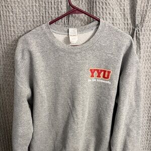 Gildan Custom YYU Sweatshirt Medium